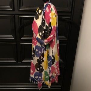Boutique skull scarf